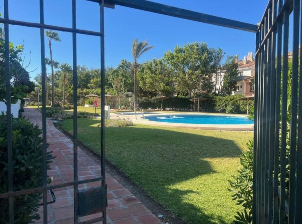 4 Bed Townhouse for sale in Casares Playa Costa Del Sol, Málaga, Spain