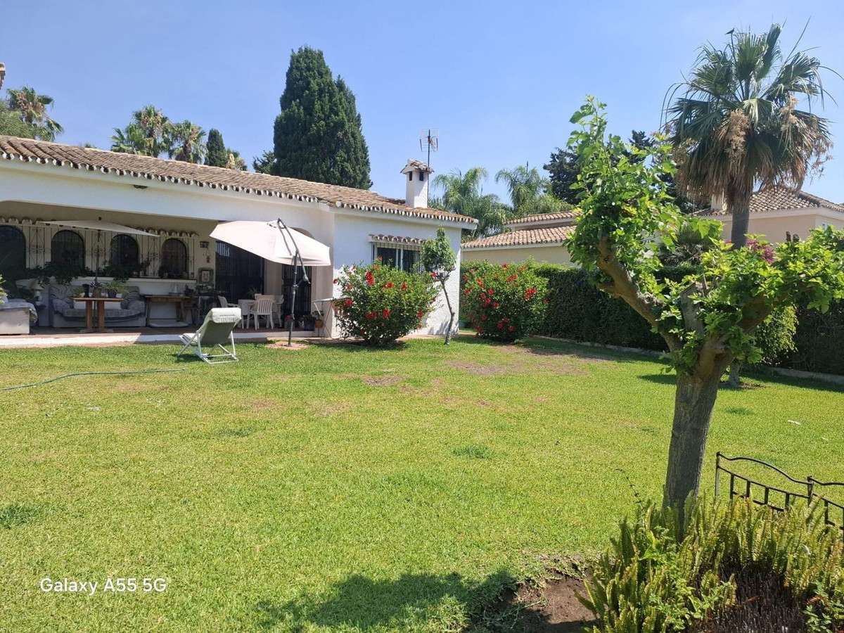 5 Bed Townhouse for sale in Estepona Costa Del Sol, Málaga, Spain