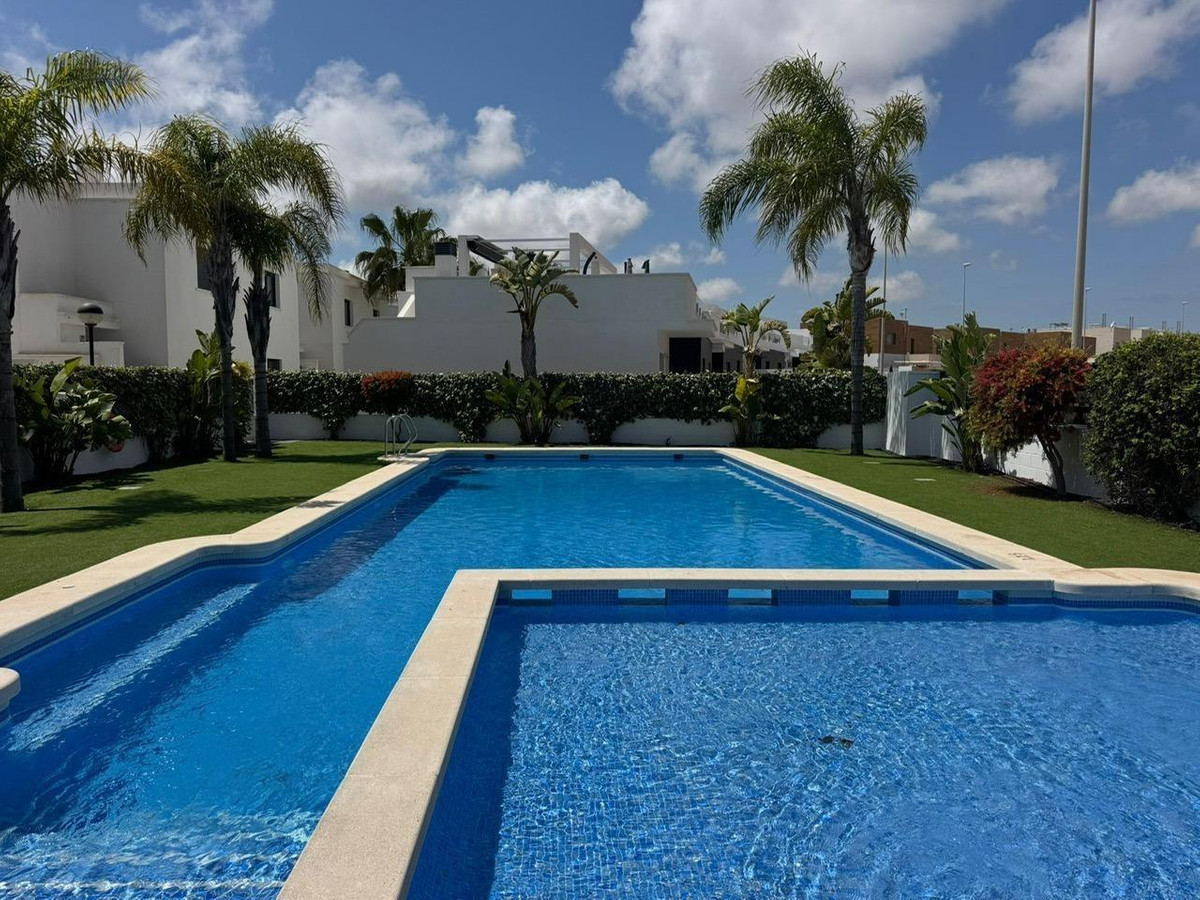 Se vende Dúplex de 3 dormitorios en Costa Blanca, Alicante, España