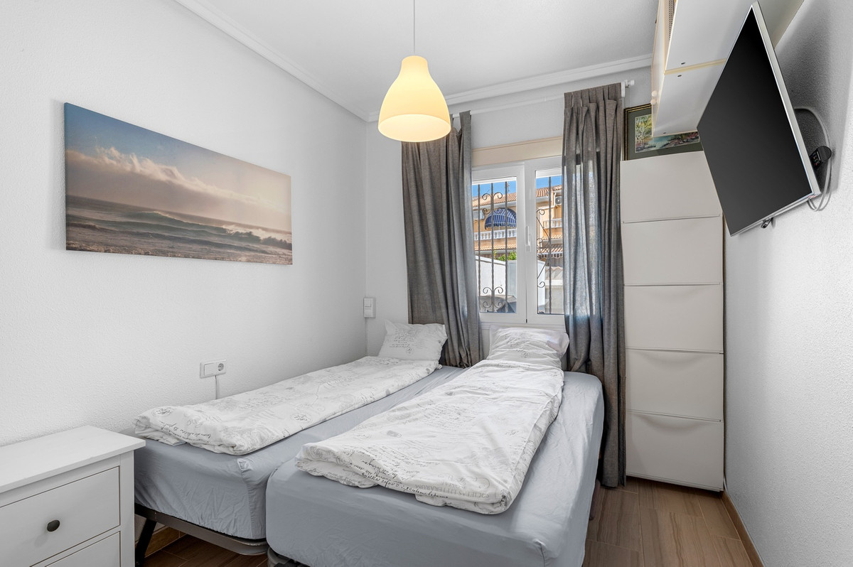 2 Bed Townhouse for sale in Ciudad Quesada Costa Blanca, Alicante, Spain