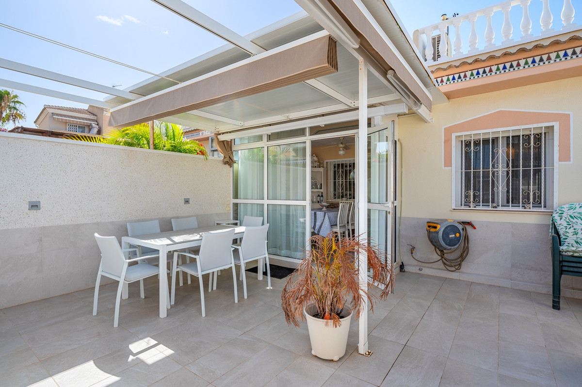 2 Bed Townhouse for sale in Ciudad Quesada Costa Blanca, Alicante, Spain
