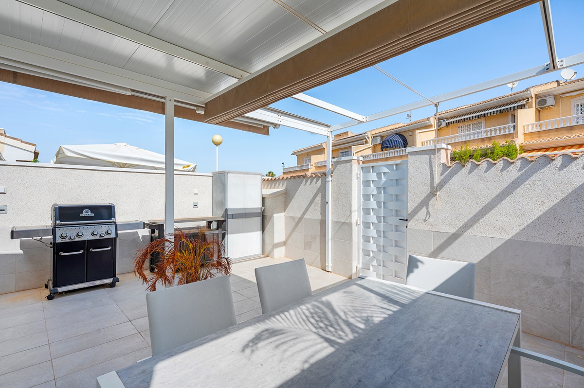 2 Bed Townhouse for sale in Ciudad Quesada Costa Blanca, Alicante, Spain