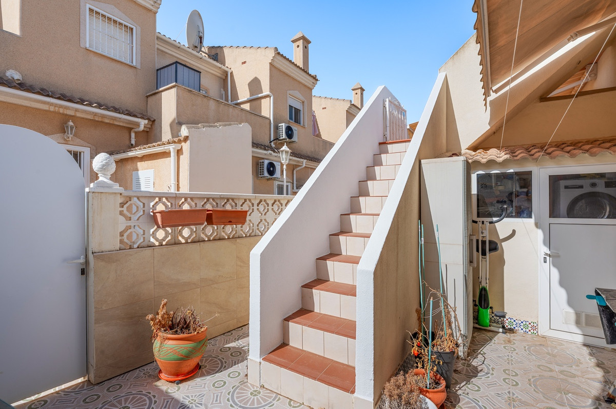 2 Bed Townhouse for sale in Ciudad Quesada Costa Blanca, Alicante, Spain