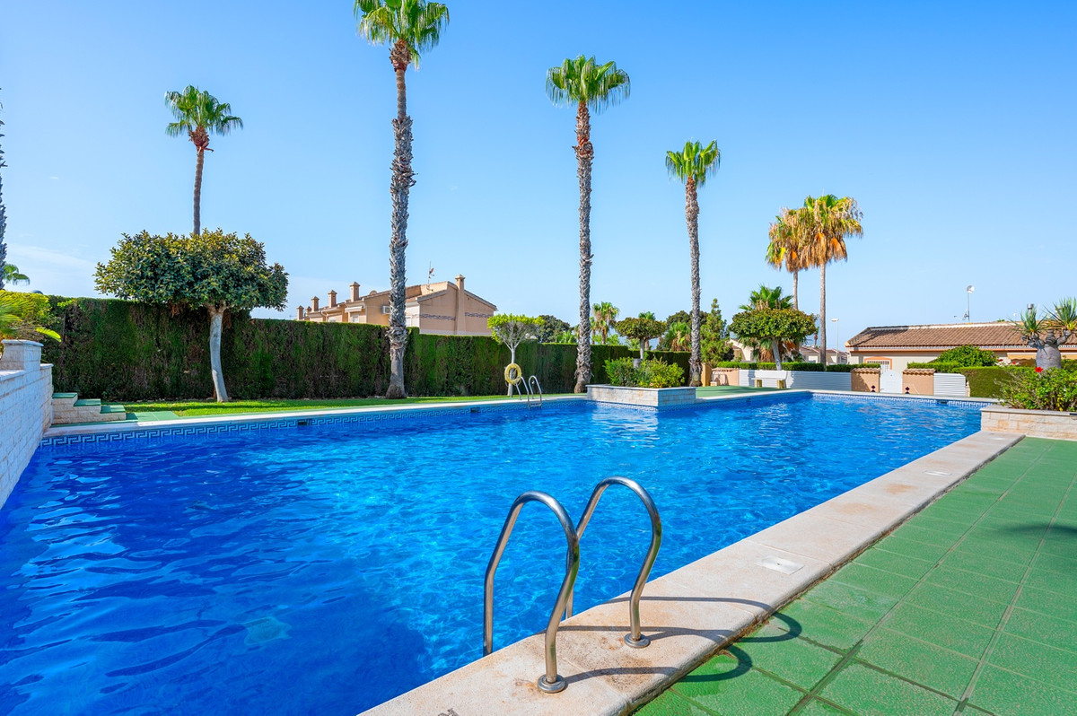 2 Bed Townhouse for sale in Ciudad Quesada Costa Blanca, Alicante, Spain
