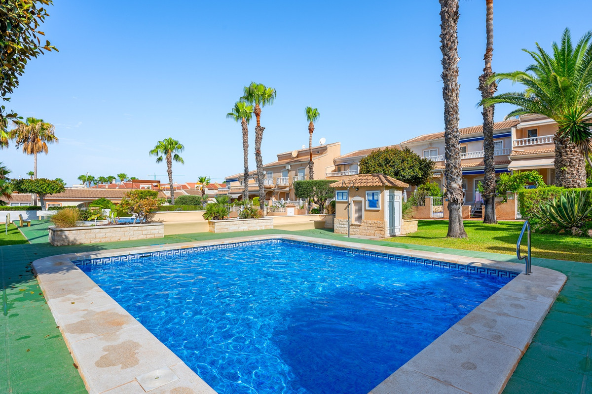 2 Bed Townhouse for sale in Ciudad Quesada Costa Blanca, Alicante, Spain
