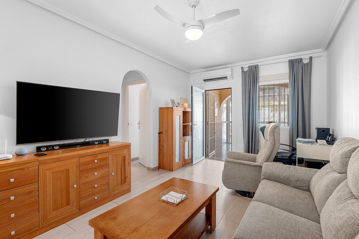 2 Bed Townhouse for sale in Ciudad Quesada Costa Blanca, Alicante, Spain