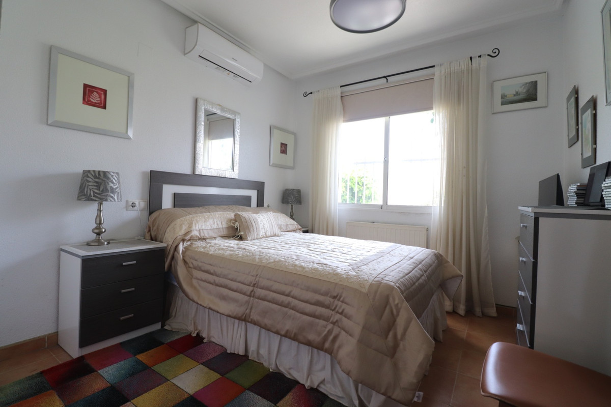 4 Bed Townhouse for sale in Algorfa Costa Blanca, Alicante, Spain