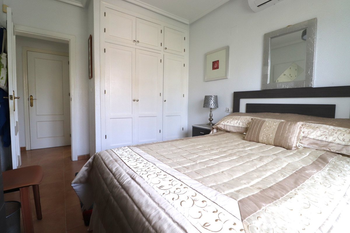 4 Bed Townhouse for sale in Algorfa Costa Blanca, Alicante, Spain