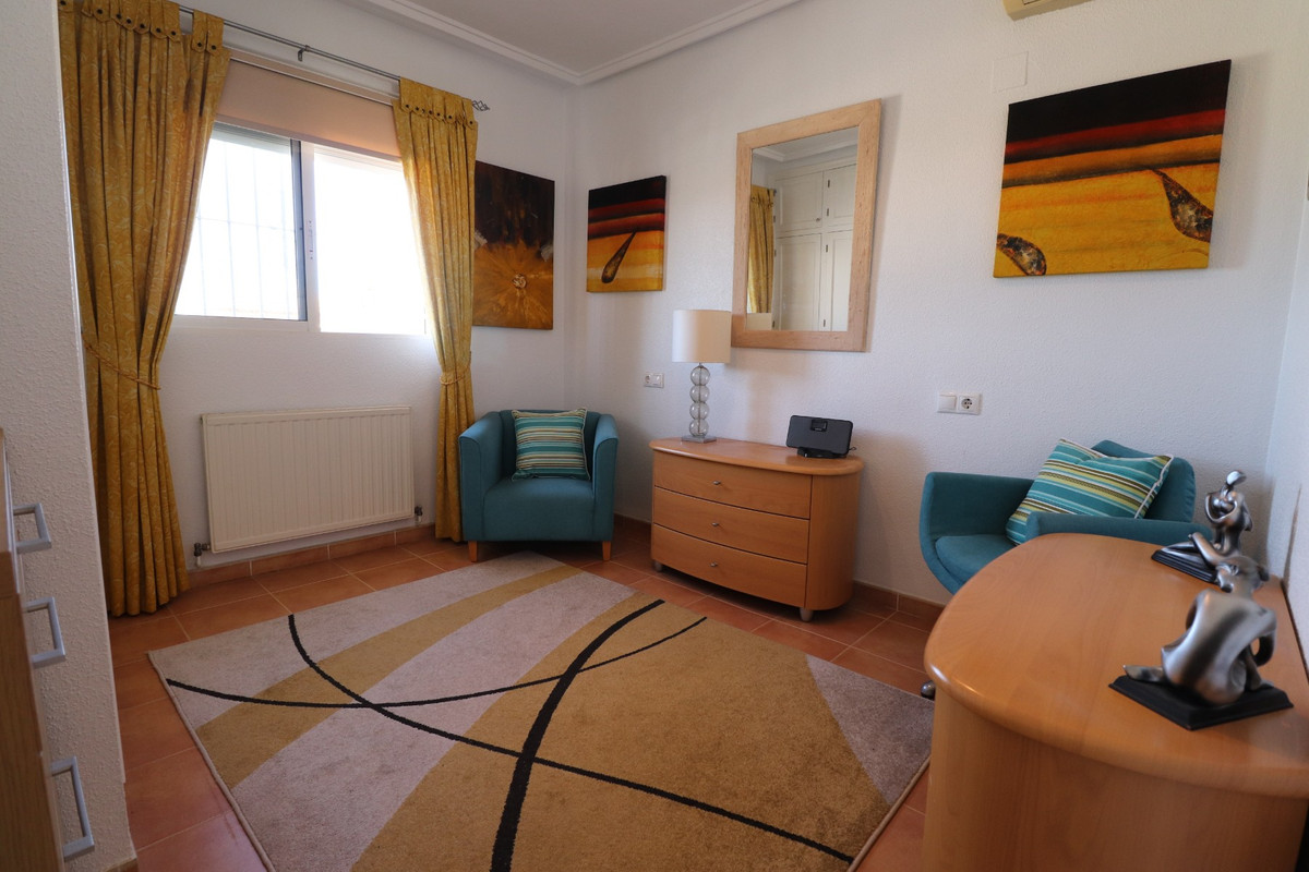 4 Bed Townhouse for sale in Algorfa Costa Blanca, Alicante, Spain