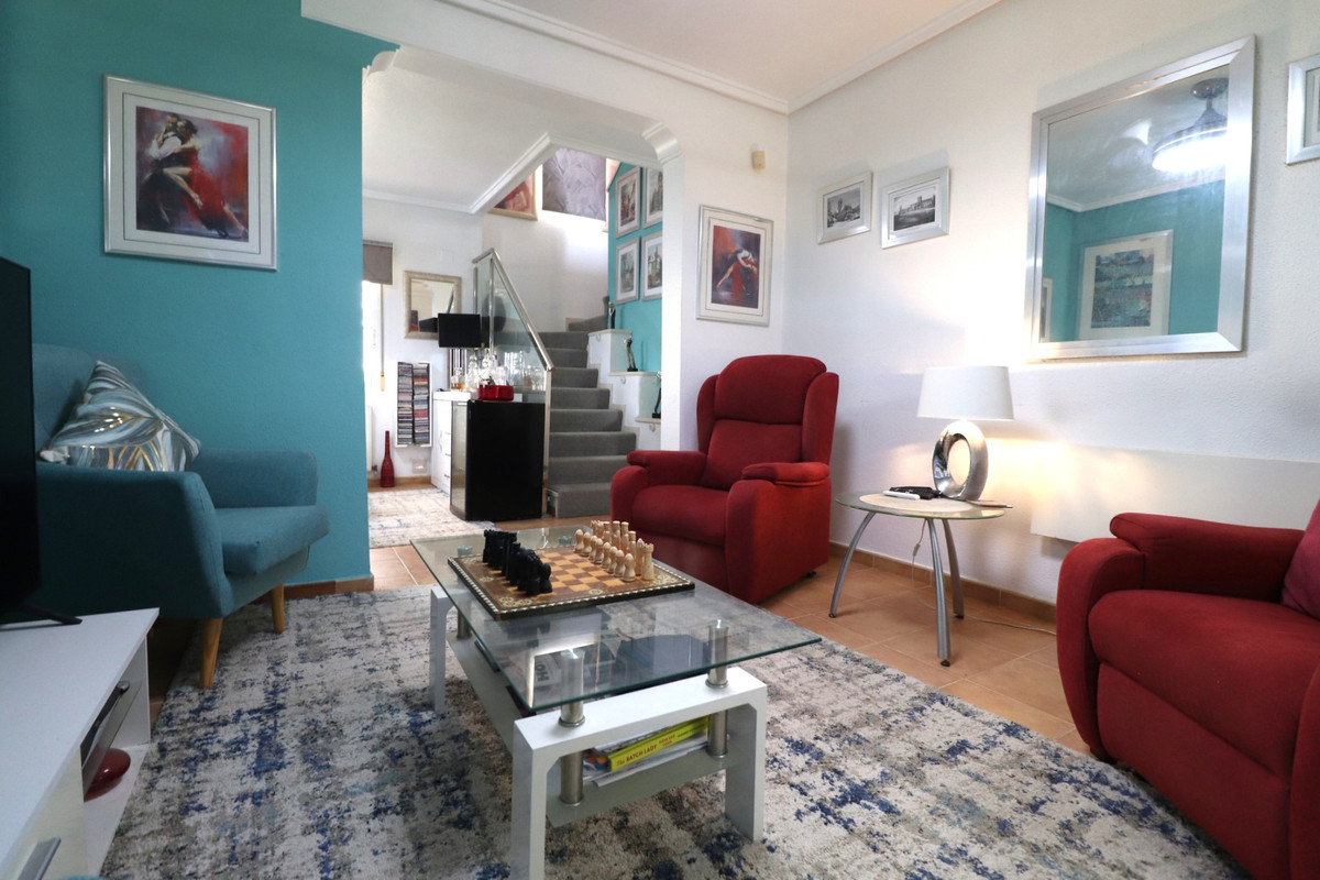 4 Bed Townhouse for sale in Algorfa Costa Blanca, Alicante, Spain