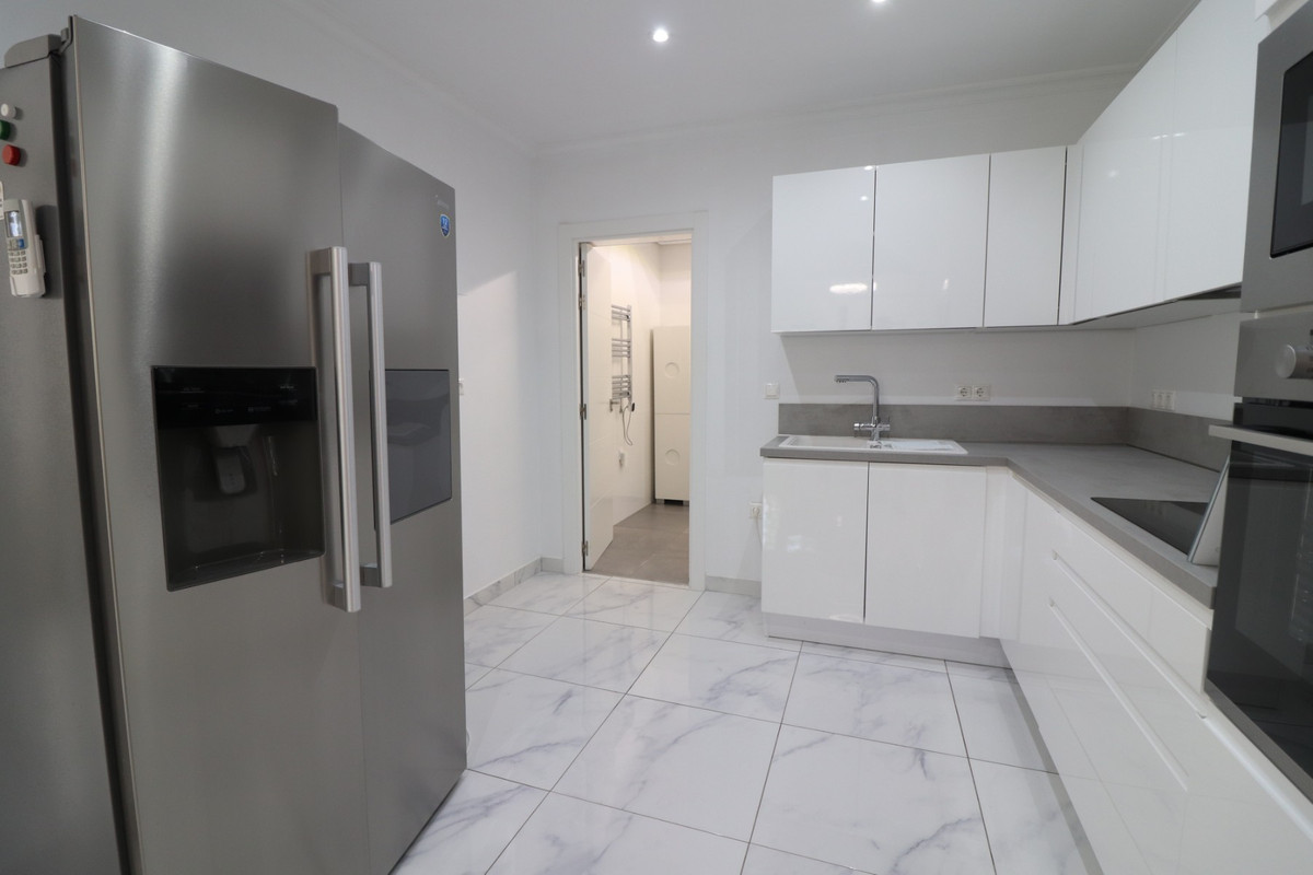 Se vende Villa - Chalet de 3 dormitorios en Costa Blanca, Alicante, España