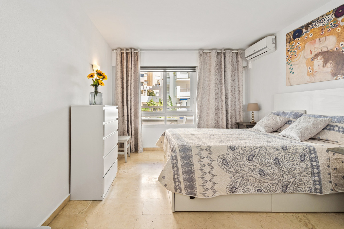 Se vende Apartamento Planta Media de 1 dormitorios en Costa Del Sol, Málaga, España