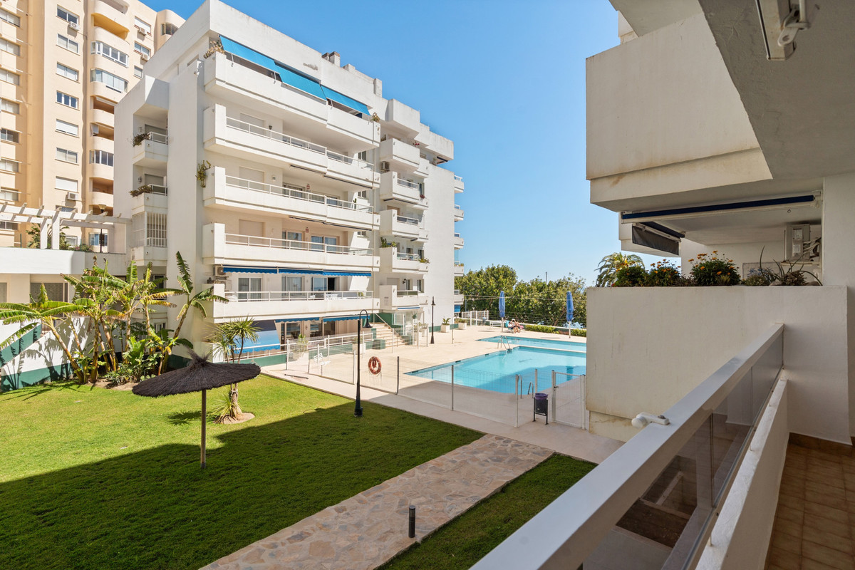 Se vende Apartamento Planta Media de 1 dormitorios en Costa Del Sol, Málaga, España