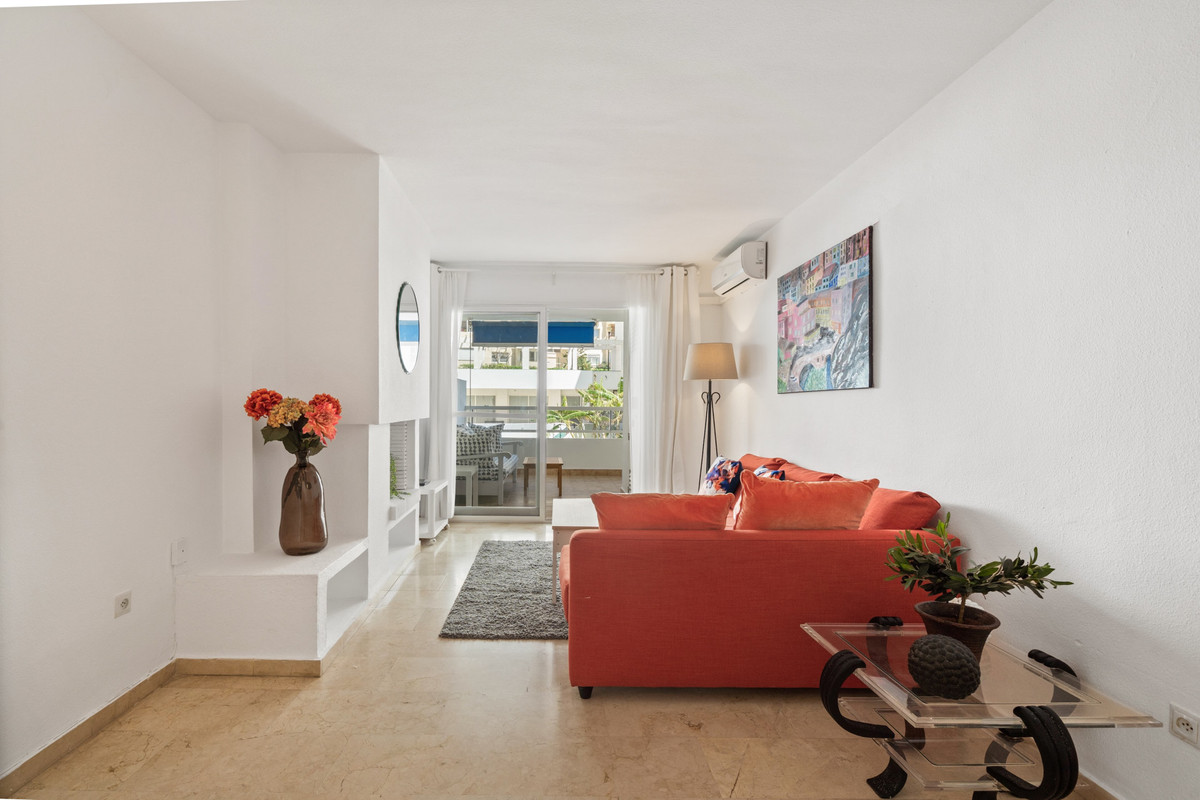 Se vende Apartamento Planta Media de 1 dormitorios en Costa Del Sol, Málaga, España