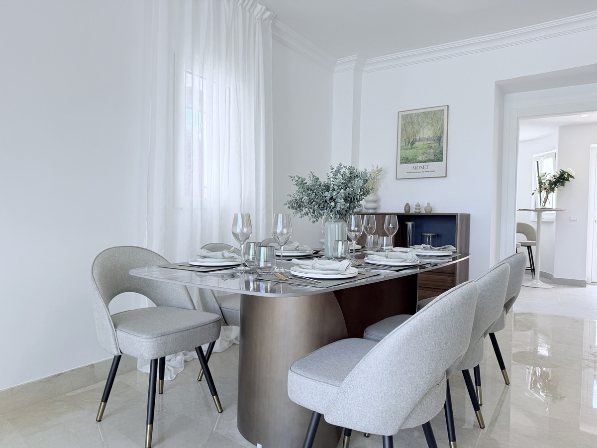 2 Bed Townhouse for sale in Marbella Costa Del Sol, Málaga, Spain