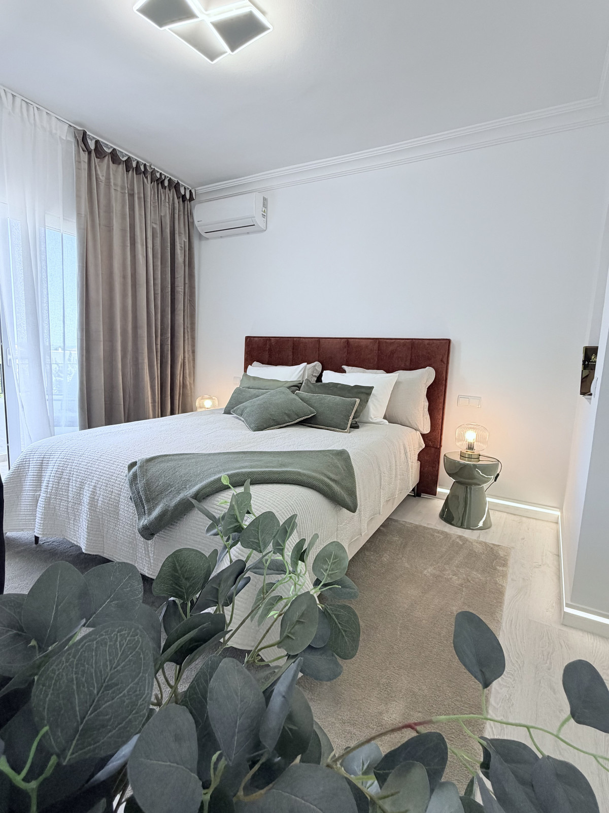 2 Bed Townhouse for sale in Marbella Costa Del Sol, Málaga, Spain