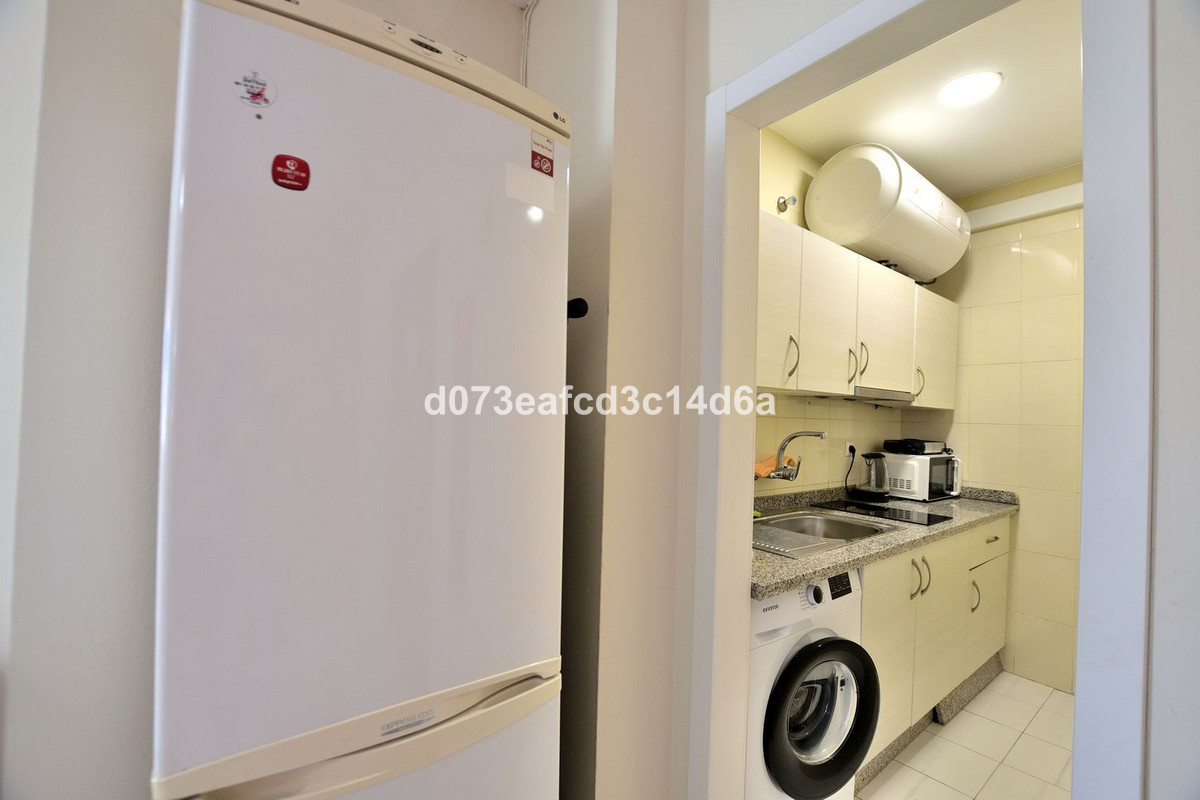 1 Bed Apartment for sale in Ronda Costa Del Sol, Málaga, Spain