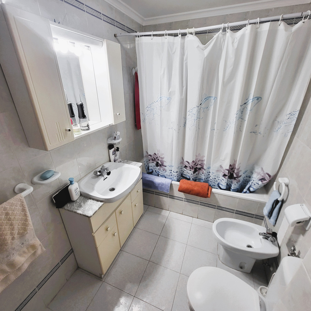 3 Bed Apartment for sale in Estepona Costa Del Sol, Málaga, Spain