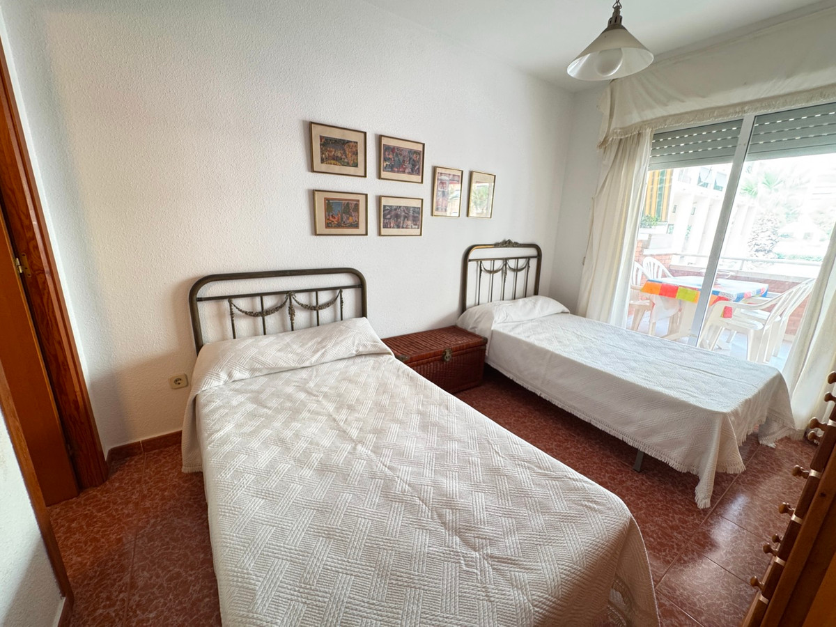 2 Bed Apartment for sale in Guardamar Del Segura Costa Blanca, Alicante, Spain