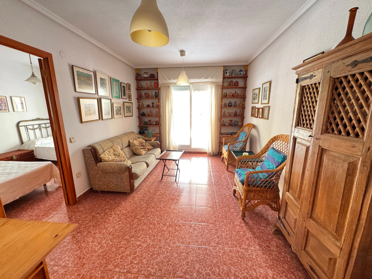 2 Bed Apartment for sale in Guardamar Del Segura Costa Blanca, Alicante, Spain