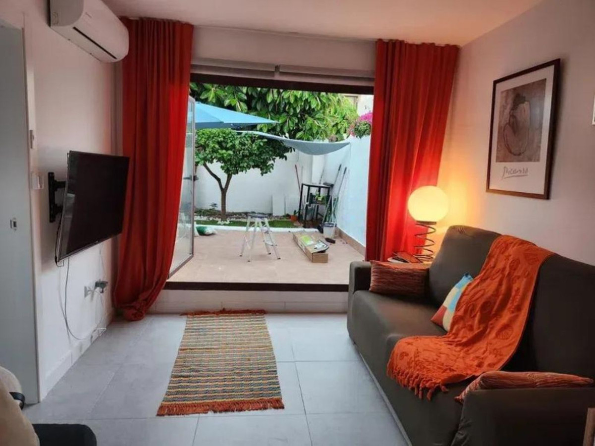 Apartment for sale in Costalita Costa Del Sol, Málaga, Spain