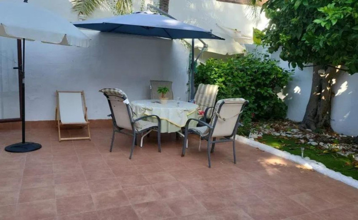 Apartment for sale in Costalita Costa Del Sol, Málaga, Spain