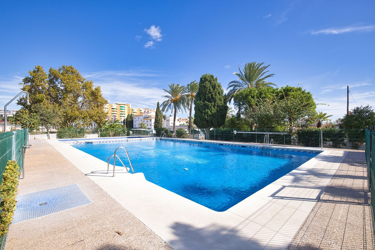 1 Bed Apartment for sale in Benalmadena Costa Costa Del Sol, Málaga, Spain