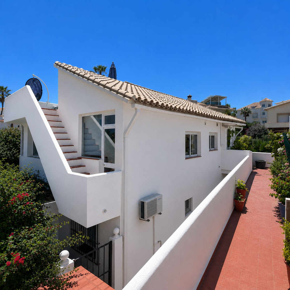 4 Bed Townhouse for sale in El Faro Costa Del Sol, Málaga, Spain