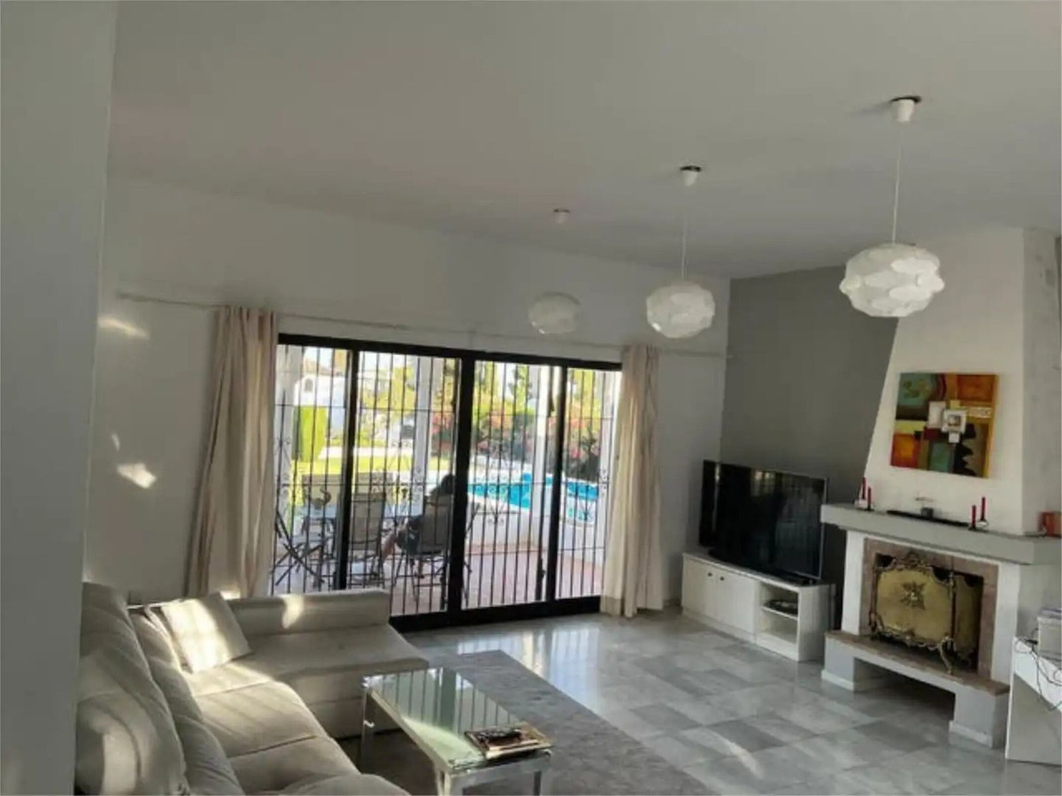 4 Bed Townhouse for sale in Hacienda Las Chapas Costa Del Sol, Málaga, Spain