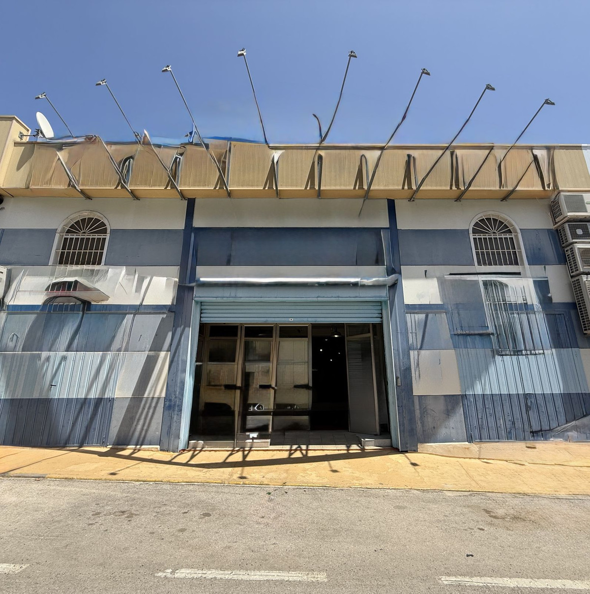 Commercial unit for sale in San Pedro De Alcántara Costa Del Sol, Málaga, Spain