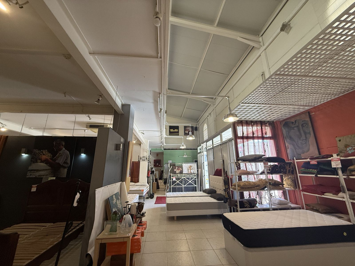 Commercial unit for sale in San Pedro De Alcántara Costa Del Sol, Málaga, Spain