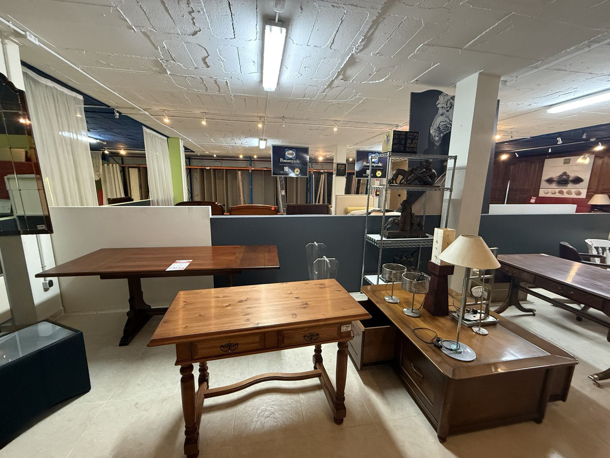 Commercial unit for sale in San Pedro De Alcántara Costa Del Sol, Málaga, Spain