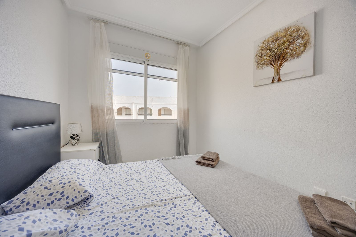 2 Bed Apartment for sale in Torrevieja Costa Blanca, Alicante, Spain