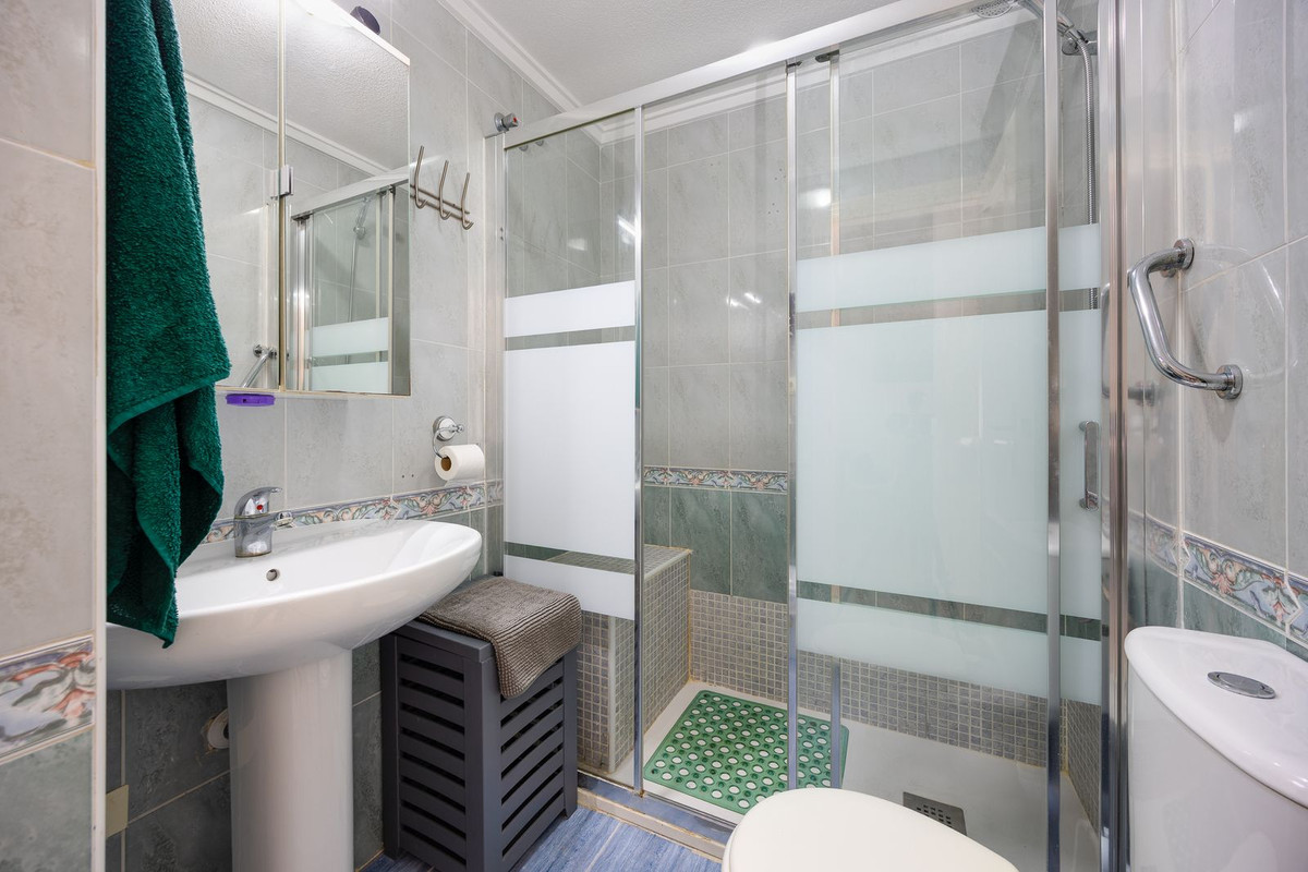 2 Bed Apartment for sale in Torrevieja Costa Blanca, Alicante, Spain