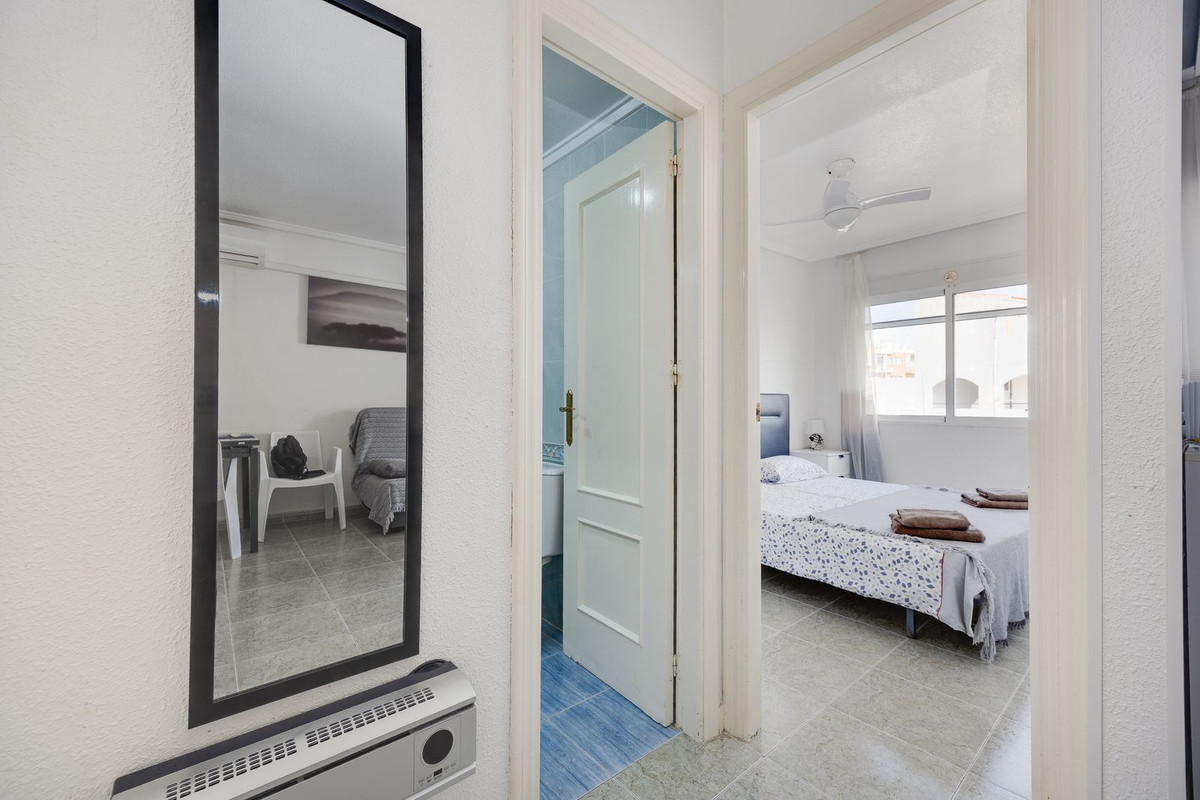2 Bed Apartment for sale in Torrevieja Costa Blanca, Alicante, Spain