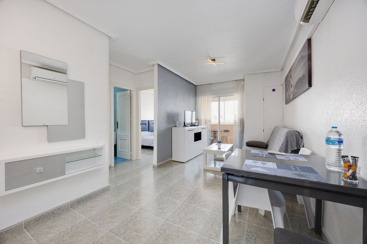 2 Bed Apartment for sale in Torrevieja Costa Blanca, Alicante, Spain