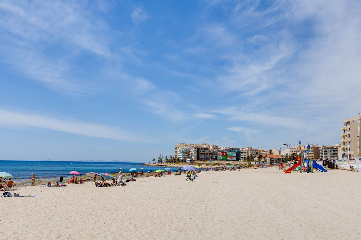 2 Bed Apartment for sale in Torrevieja Costa Blanca, Alicante, Spain
