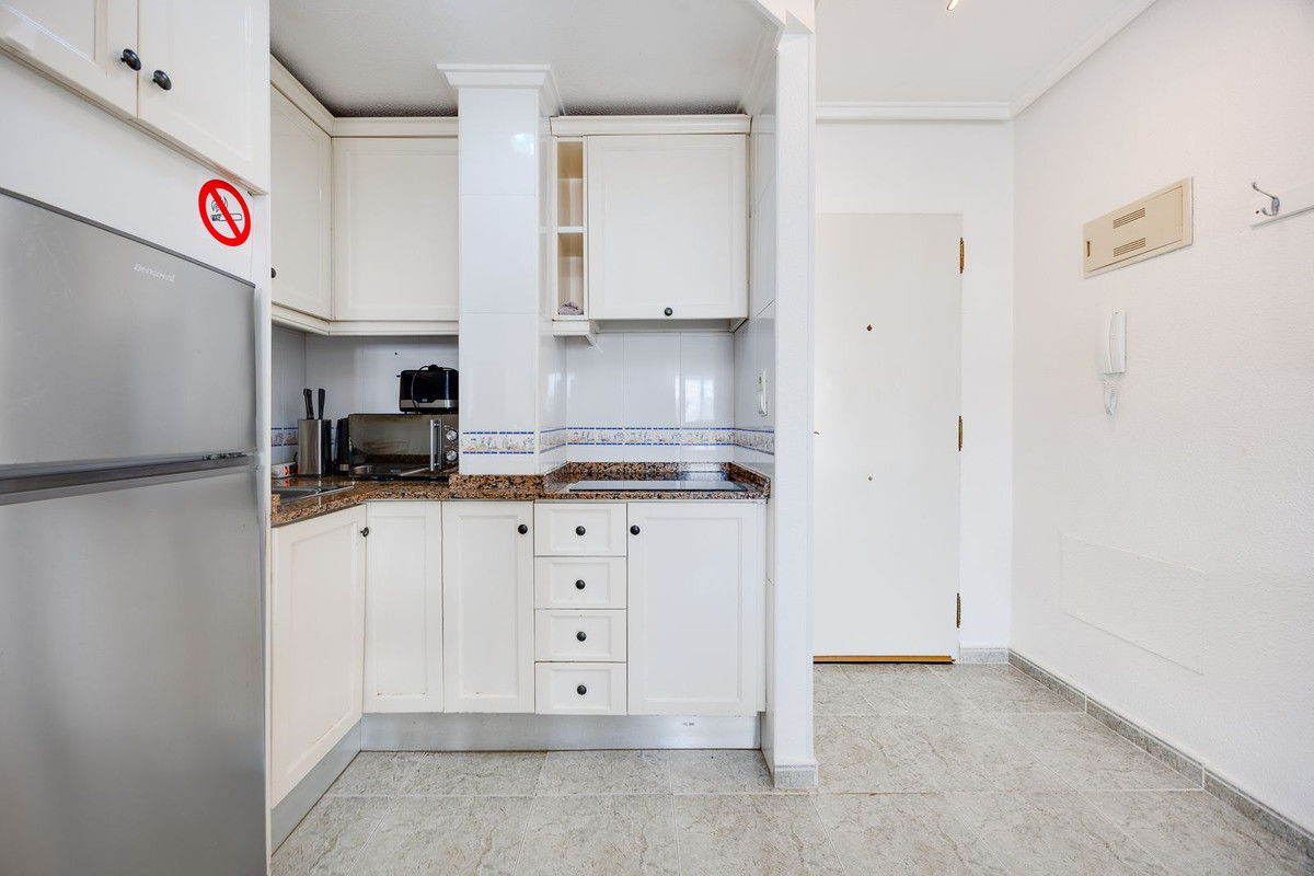2 Bed Apartment for sale in Torrevieja Costa Blanca, Alicante, Spain