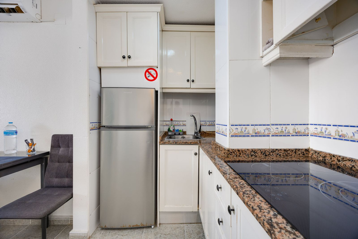 2 Bed Apartment for sale in Torrevieja Costa Blanca, Alicante, Spain