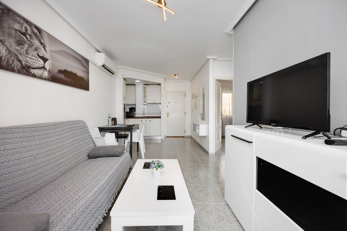 2 Bed Apartment for sale in Torrevieja Costa Blanca, Alicante, Spain