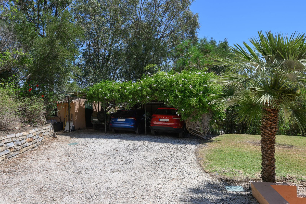 3 Bed Townhouse for sale in Estepona Costa Del Sol, Málaga, Spain