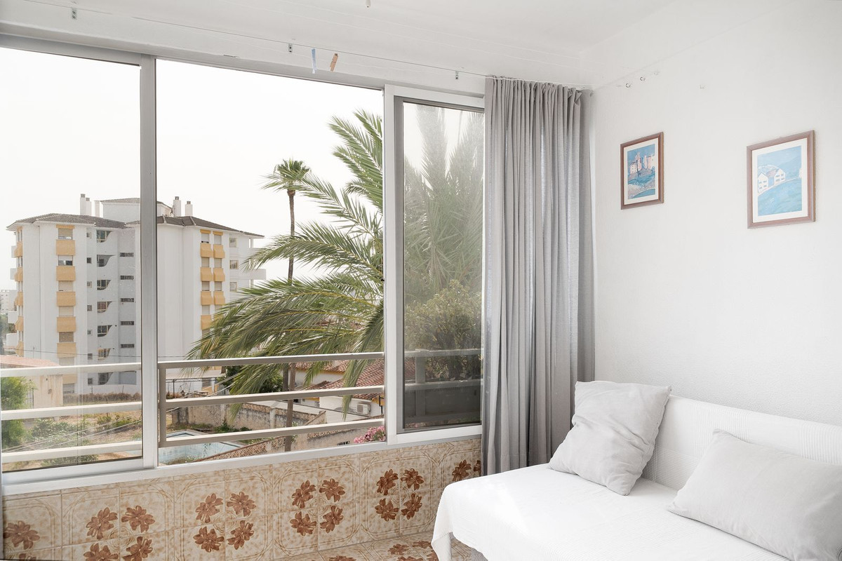 1 Bed Apartment for sale in Benalmadena Costa Costa Del Sol, Málaga, Spain