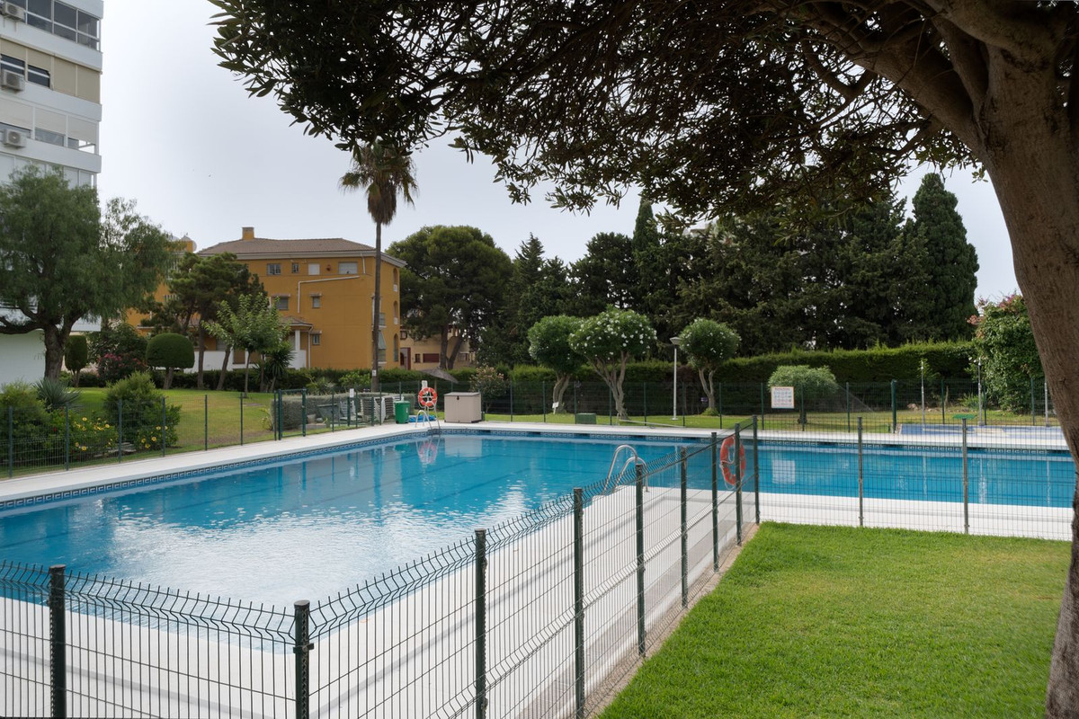 1 Bed Apartment for sale in Benalmadena Costa Costa Del Sol, Málaga, Spain