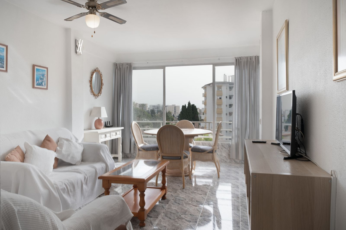 1 Bed Apartment for sale in Benalmadena Costa Costa Del Sol, Málaga, Spain