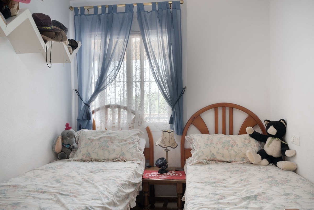 2 Bed Apartment for sale in Benalmadena Costa Costa Del Sol, Málaga, Spain