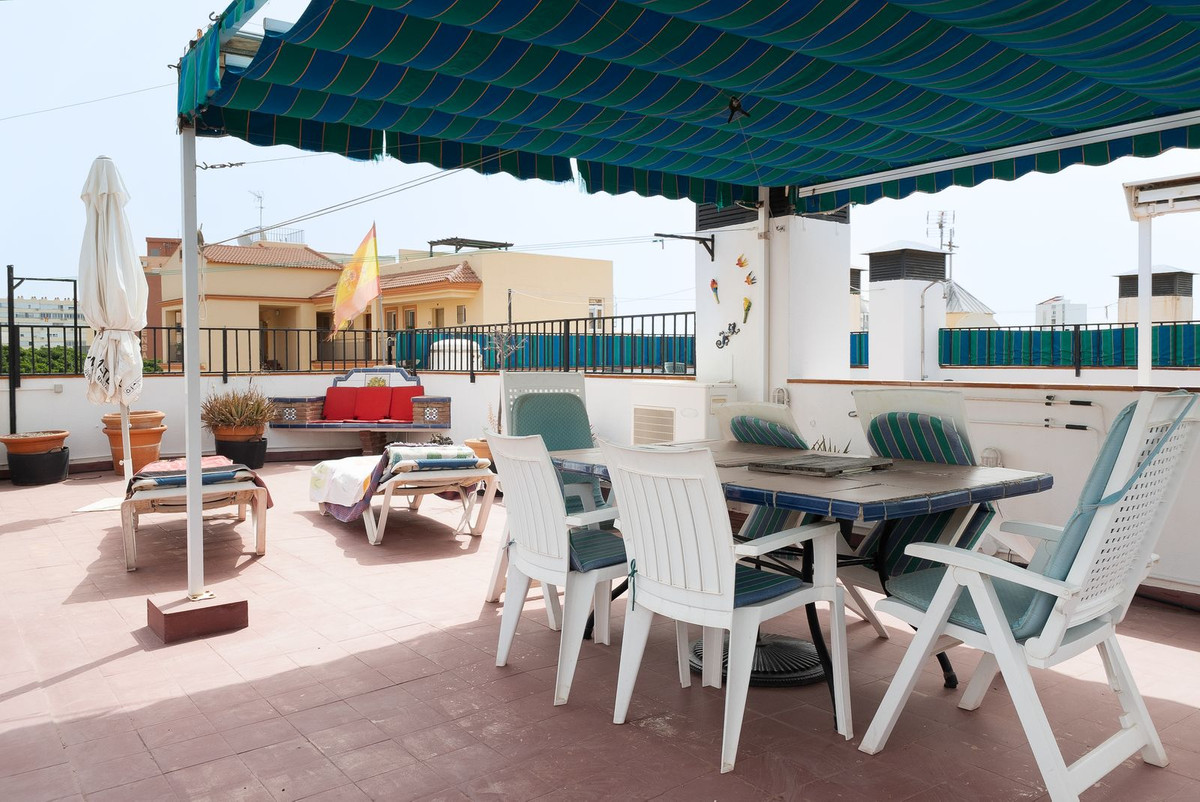 2 Bed Apartment for sale in Benalmadena Costa Costa Del Sol, Málaga, Spain