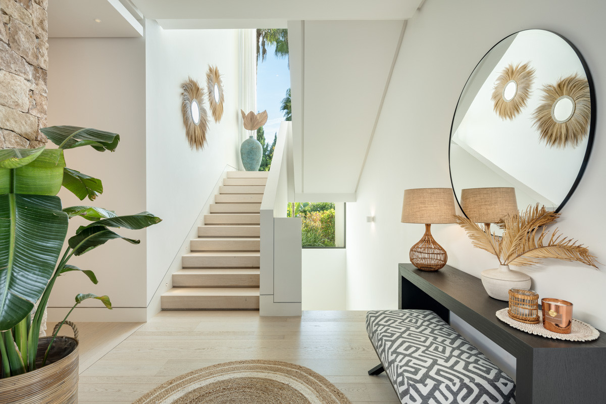 6 Bed Townhouse for sale in La Quinta Costa Del Sol, Málaga, Spain