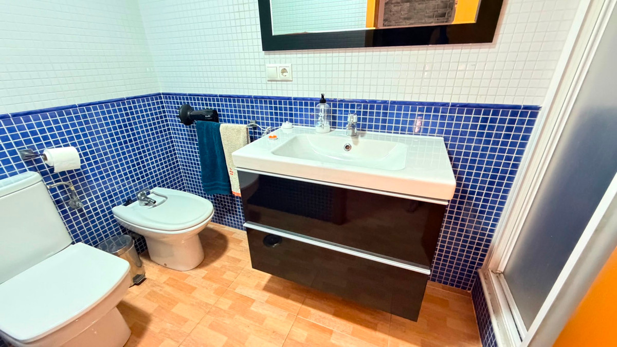 2 Bed Apartment for sale in Los Montesinos Costa Blanca, Alicante, Spain