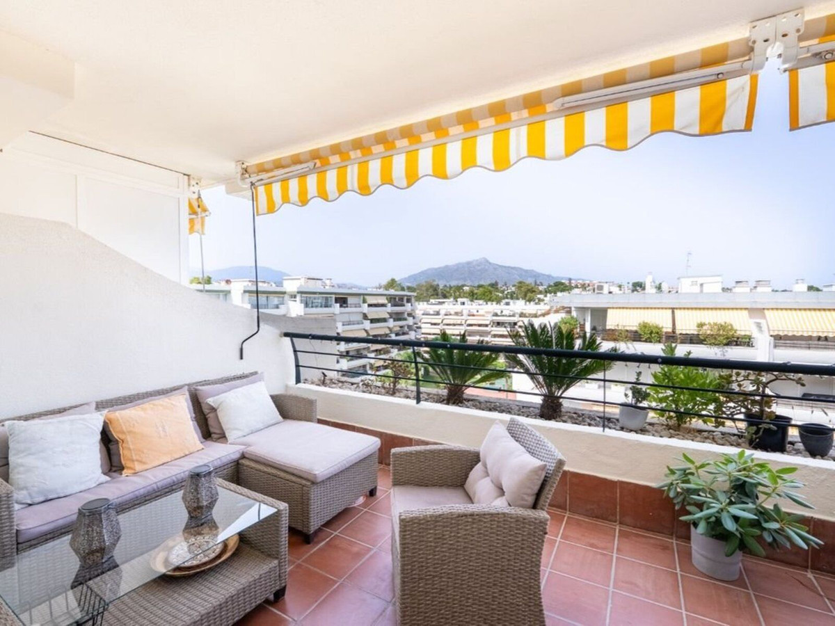 2 Bed Apartment for sale in Guadalmina Alta Costa Del Sol, Málaga, Spain