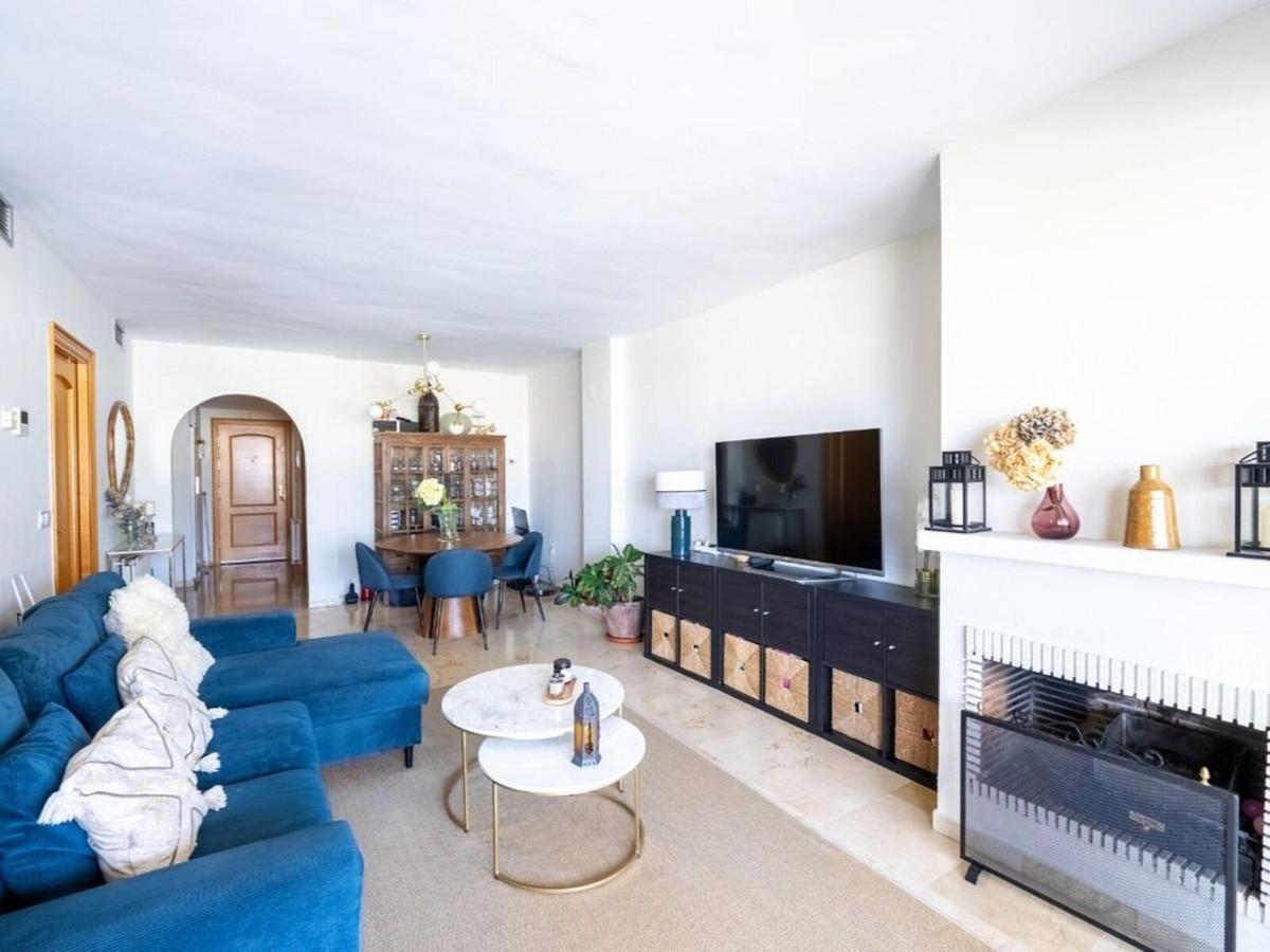 2 Bed Apartment for sale in Guadalmina Alta Costa Del Sol, Málaga, Spain